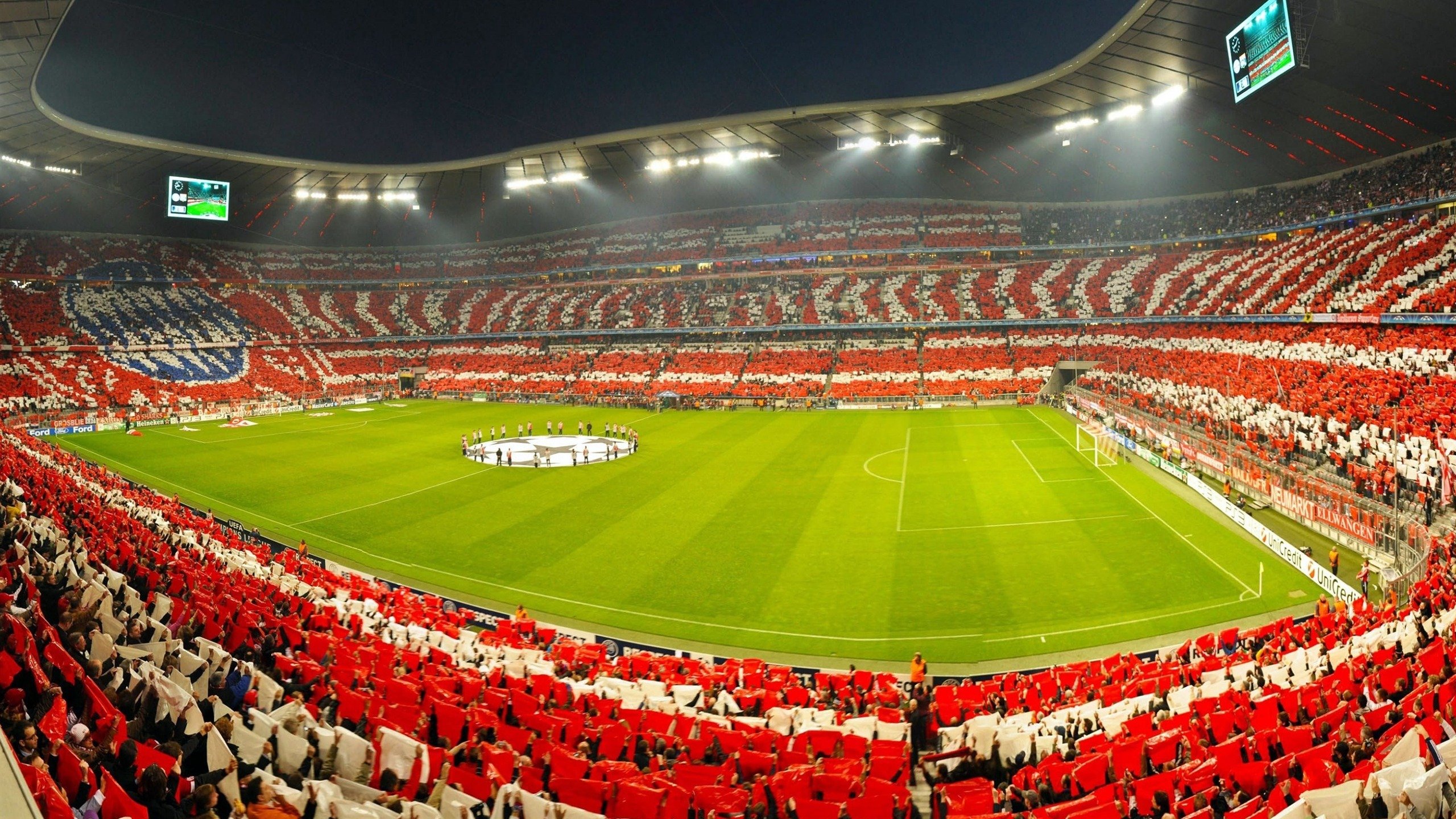 比赛局势复杂首场状态出色，雄鹿观众沸腾！，Doinb重返赛场全场沸腾不已